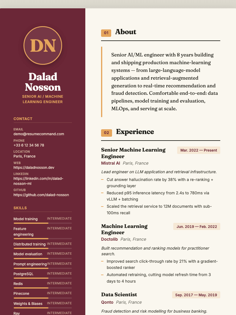 Aperçu du modèle de CV Bold Sidebar